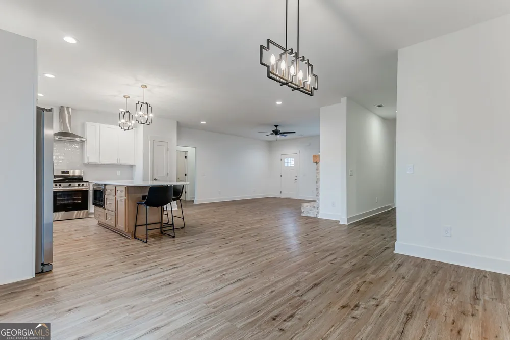 552 Clayton ST Commerce, GA 30529
