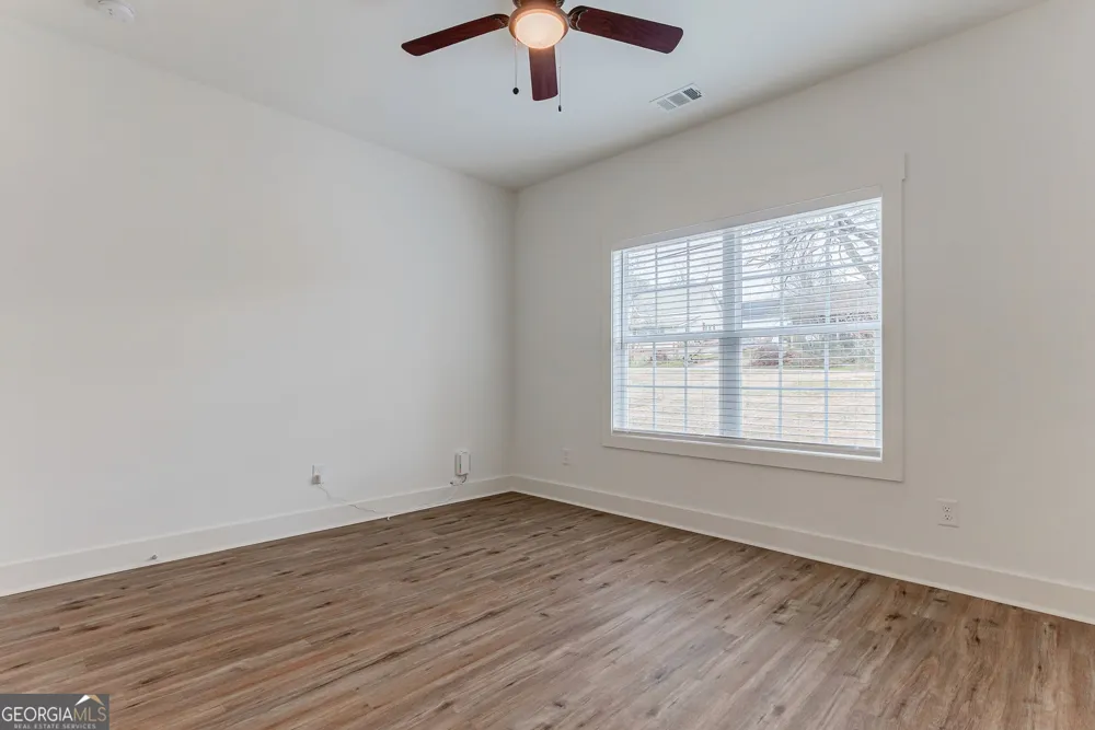 552 Clayton ST Commerce, GA 30529