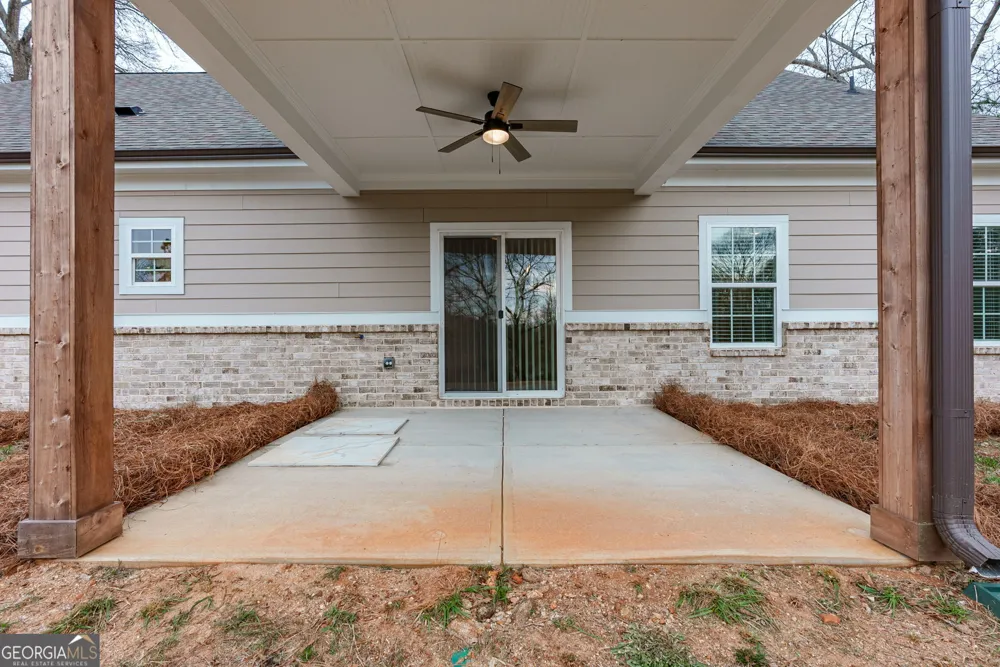 552 Clayton ST Commerce, GA 30529