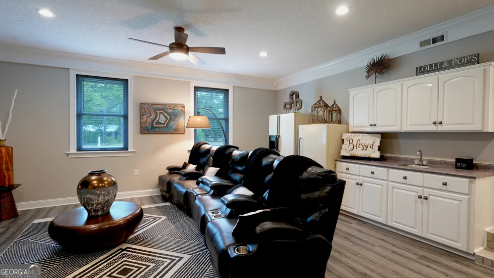 712 Old Waynesville RD Jesup, GA 31546