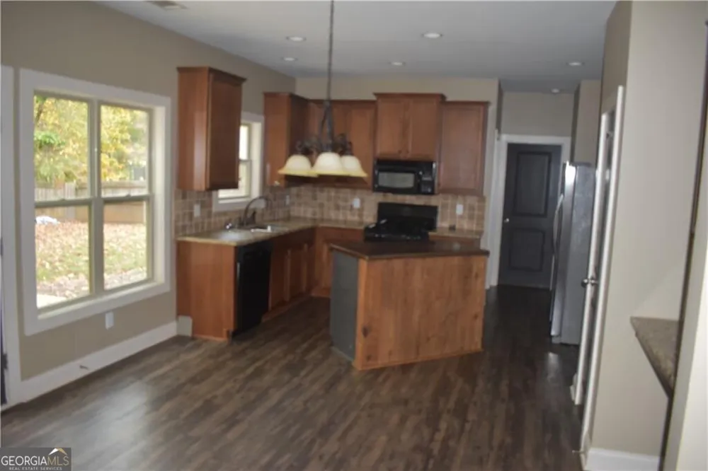 43 Jessel LN Douglasville, GA 30134