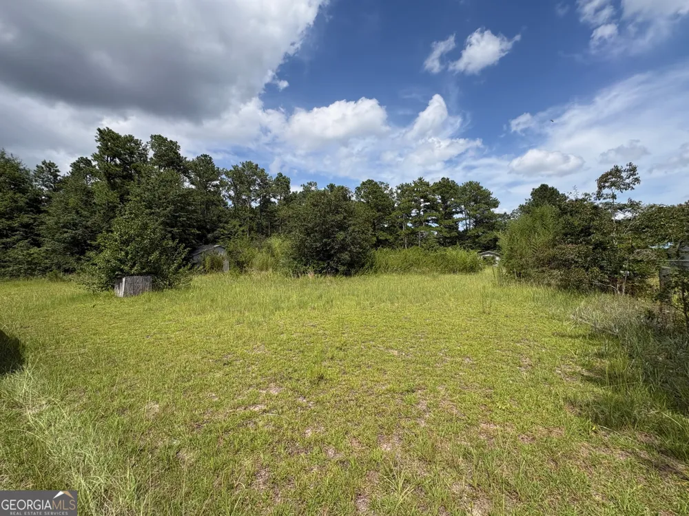 4089 Jordan RD Byron, GA 31008