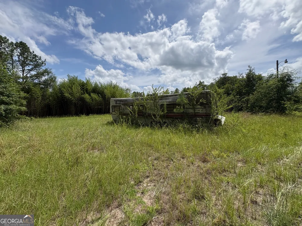 4089 Jordan RD Byron, GA 31008