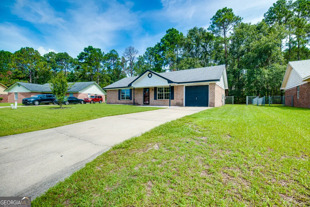 1076 Desert Shield ST Hinesville, GA 31313
