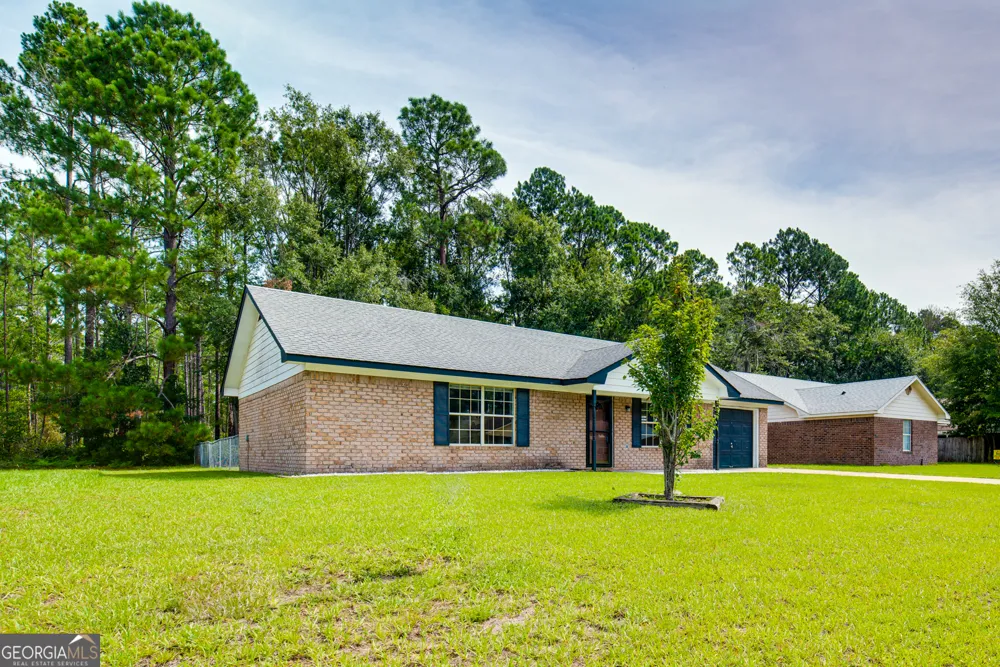 1076 Desert Shield ST Hinesville, GA 31313