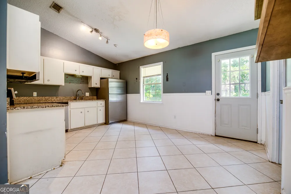 1076 Desert Shield ST Hinesville, GA 31313