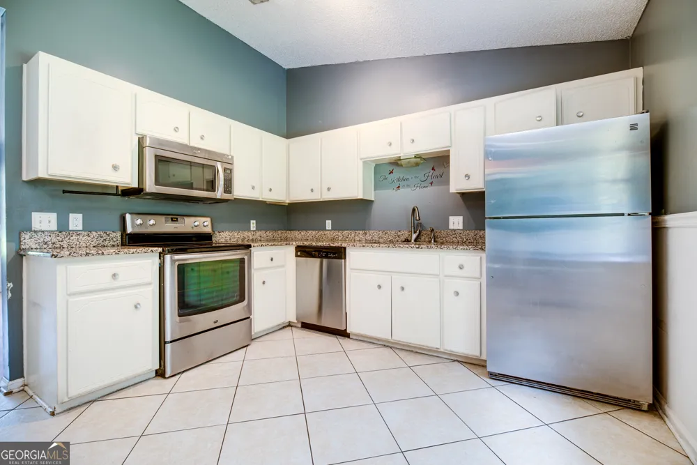 1076 Desert Shield ST Hinesville, GA 31313