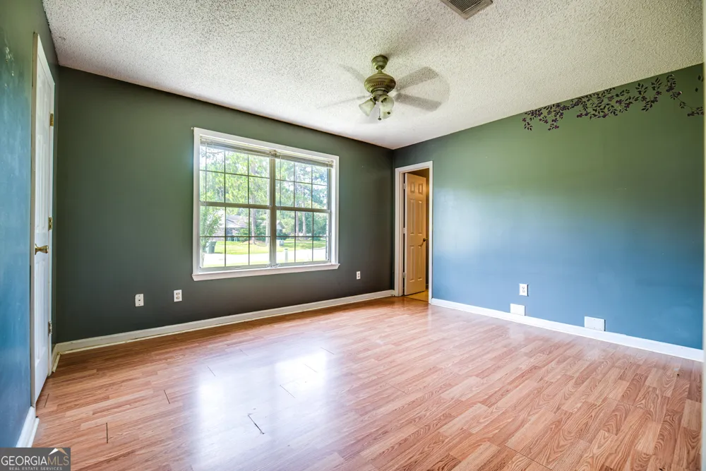 1076 Desert Shield ST Hinesville, GA 31313