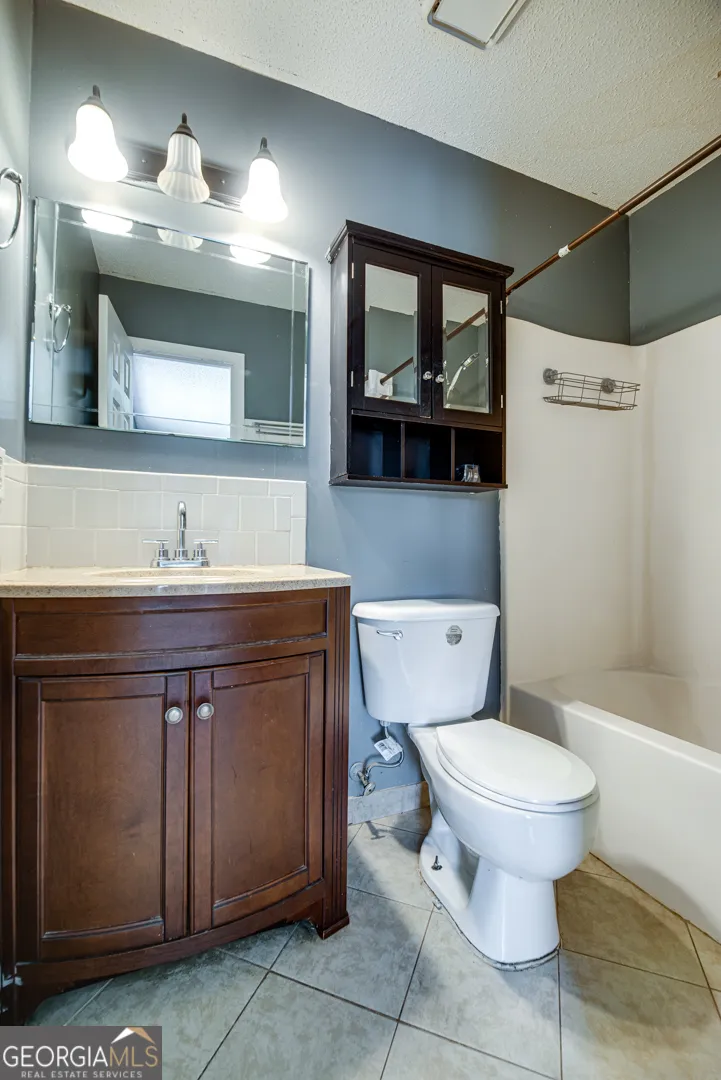 1076 Desert Shield ST Hinesville, GA 31313