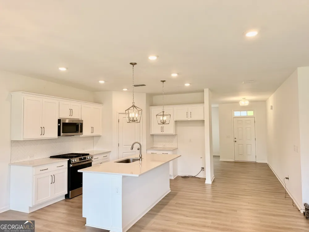 215 Foxhill DR Dawsonville, GA 30534