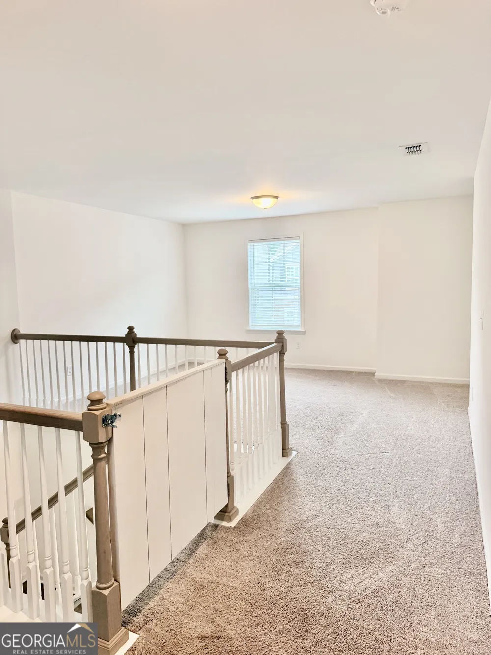 215 Foxhill DR Dawsonville, GA 30534