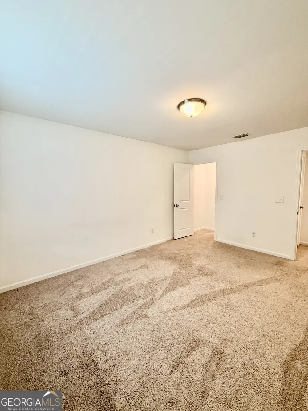 215 Foxhill DR Dawsonville, GA 30534