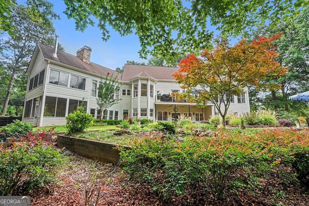 1790 Lipscomb Lake RD Pendergrass, GA 30567
