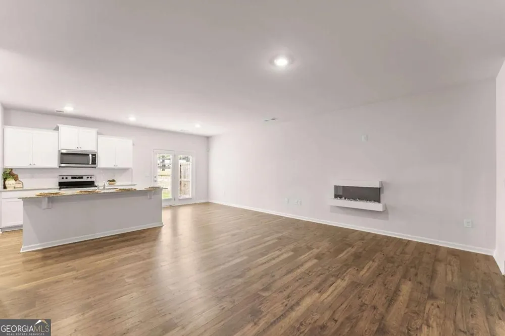 300 Stoneybrook CT Dahlonega, GA 30533