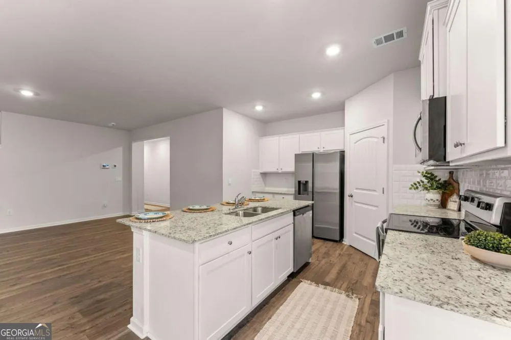 300 Stoneybrook CT Dahlonega, GA 30533