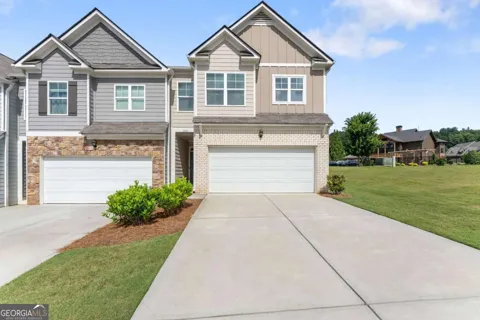 300 Stoneybrook CT