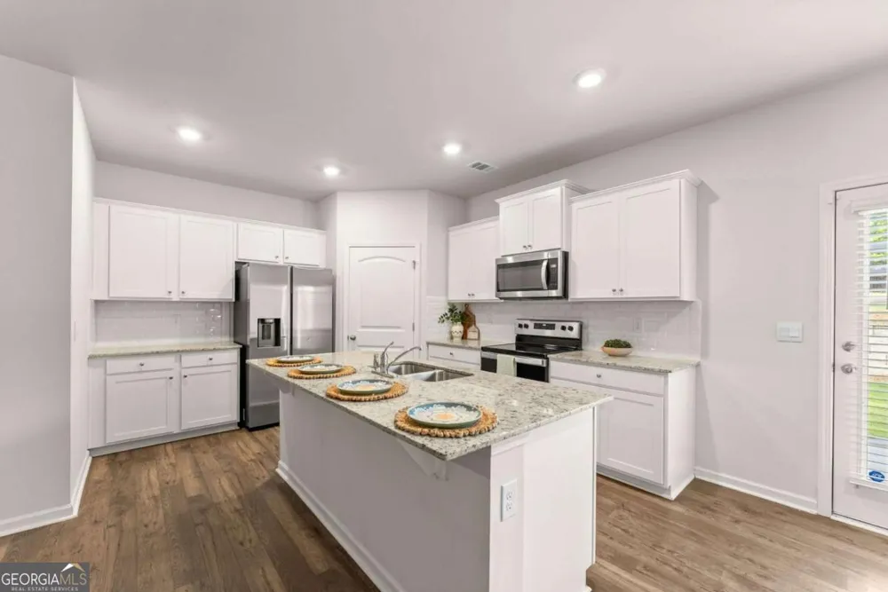300 Stoneybrook CT Dahlonega, GA 30533