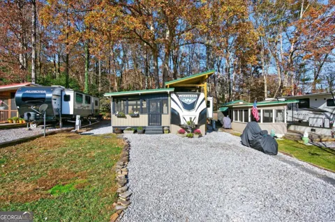324 Leisure Acres DR