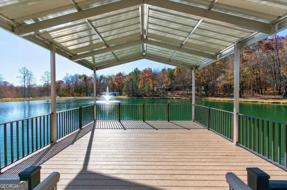 324 Leisure Acres DR Cleveland, GA 30528