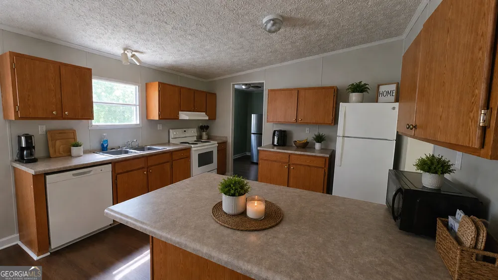 112 Mandy CT Macon, GA 31217