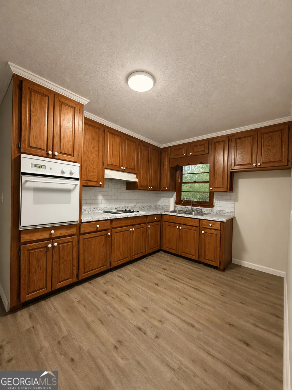 154 Poplar CIR LaGrange, GA 30241