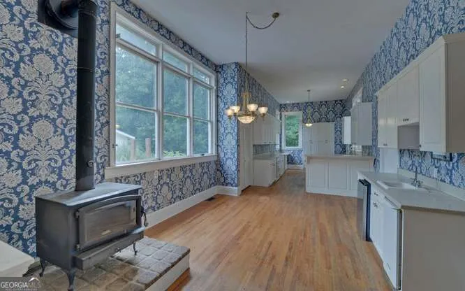 330 River RD Westminster, SC 29693