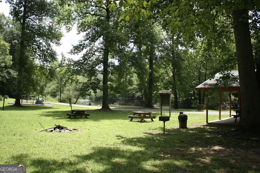 LOT674 Riverview DR Ellijay, GA 30540