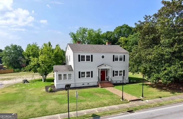 18046 Main ST Woodbury, GA 30293
