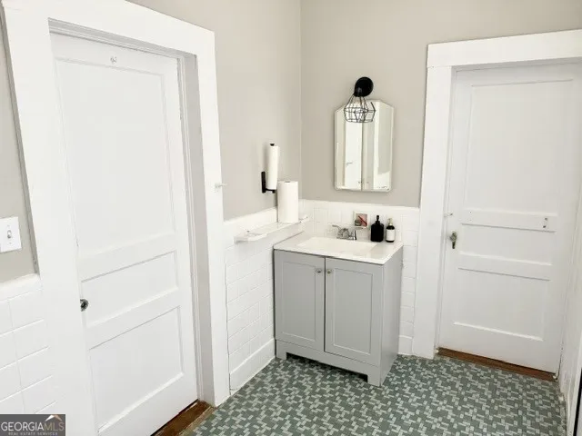 18046 Main ST Woodbury, GA 30293