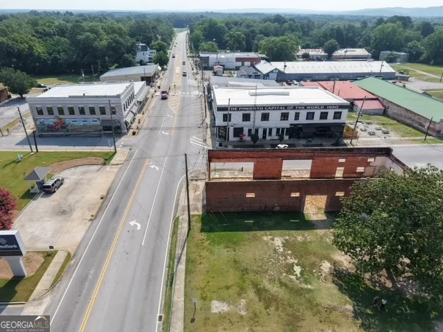 18046 Main ST Woodbury, GA 30293