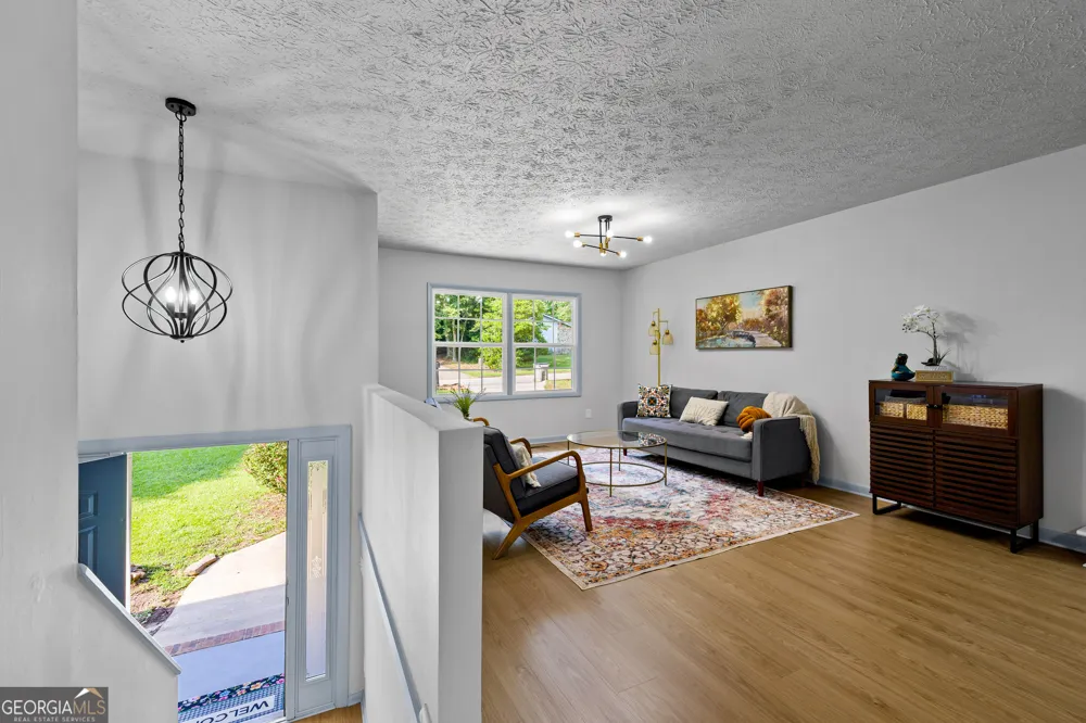 210 Hearthstone DR LaGrange, GA 30241