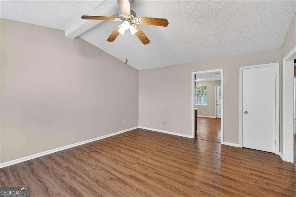100 Clarks Bluff RD Kingsland, GA 31548
