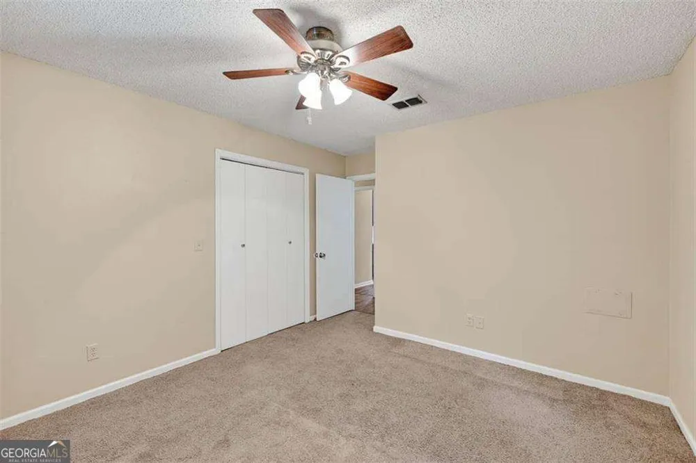 100 Clarks Bluff RD Kingsland, GA 31548