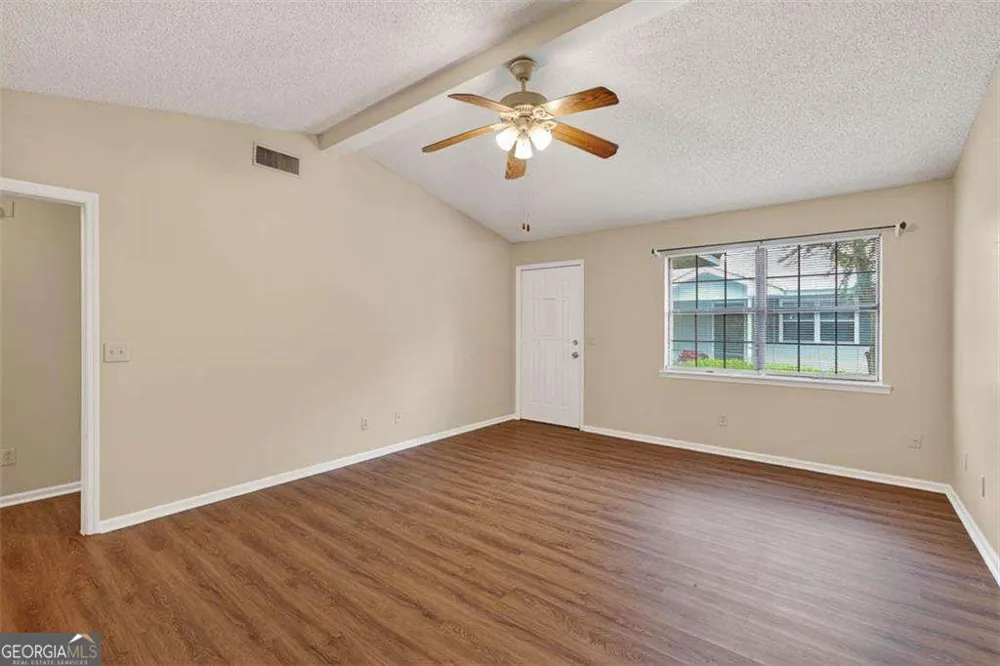 100 Clarks Bluff RD Kingsland, GA 31548
