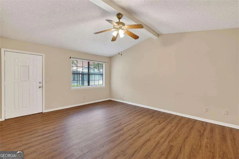 100 Clarks Bluff RD Kingsland, GA 31548