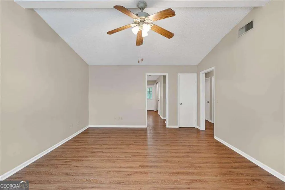 100 Clarks Bluff RD Kingsland, GA 31548