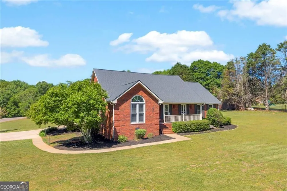 71 Woodridge WAY Royston, GA 30662
