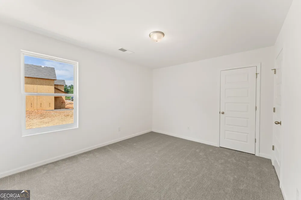 140 Formosa ST Adairsville, GA 30103