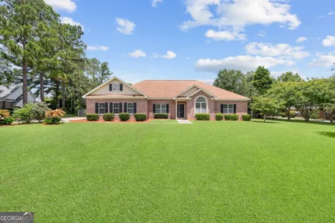 1005 Chase CT