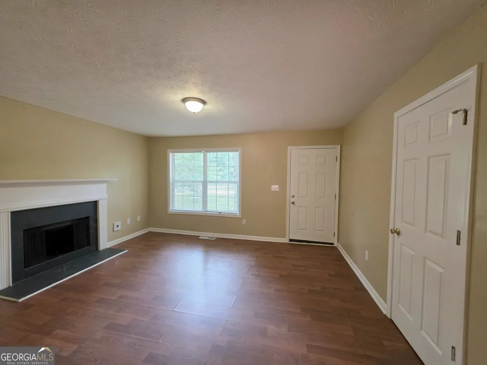 186 S Red Oak WAY Temple, GA 30179
