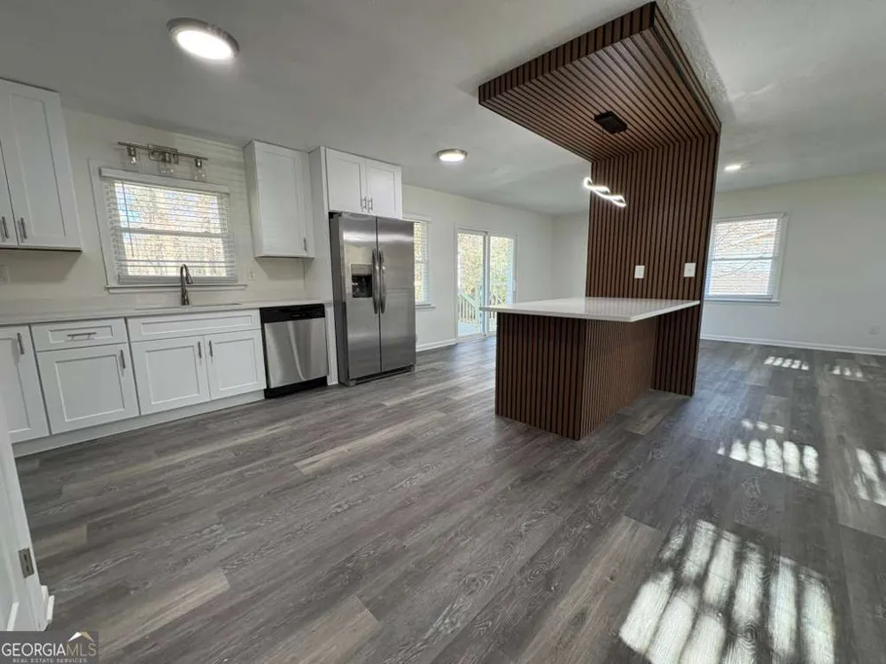 4675 Lincoln WAY SW Lilburn, GA 30047