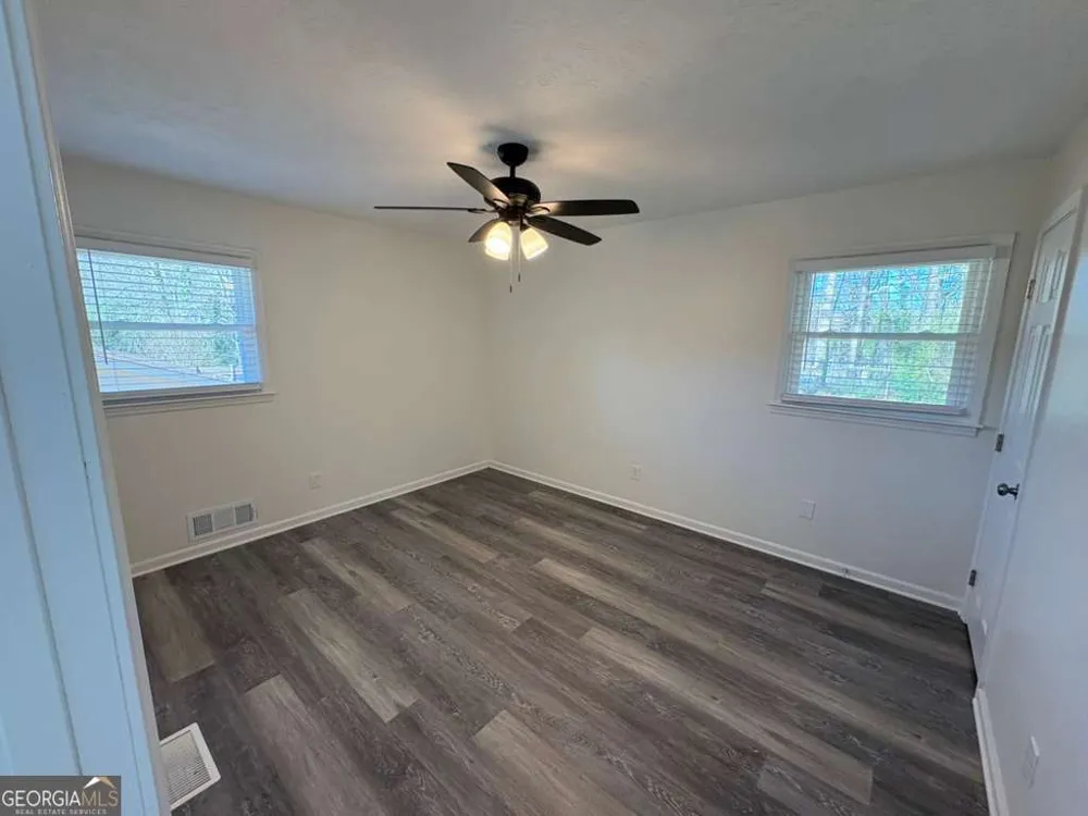 4675 Lincoln WAY SW Lilburn, GA 30047