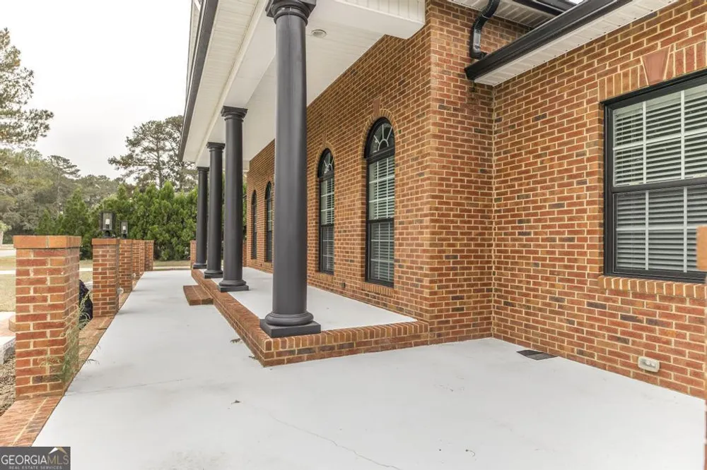 100 Parks RDG Dublin, GA 31021