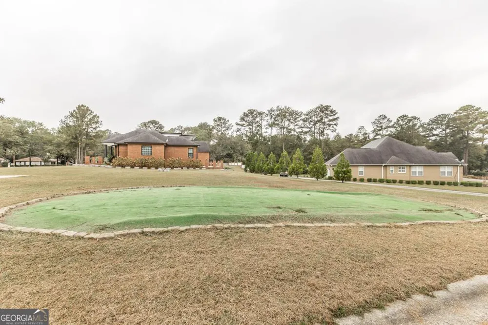 100 Parks RDG Dublin, GA 31021