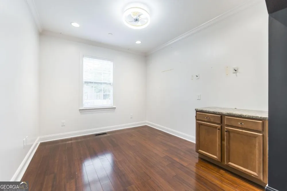 100 Parks RDG Dublin, GA 31021