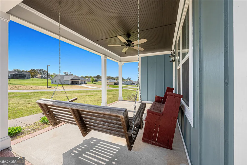 617 Ridgeview LN Lavonia, GA 30553