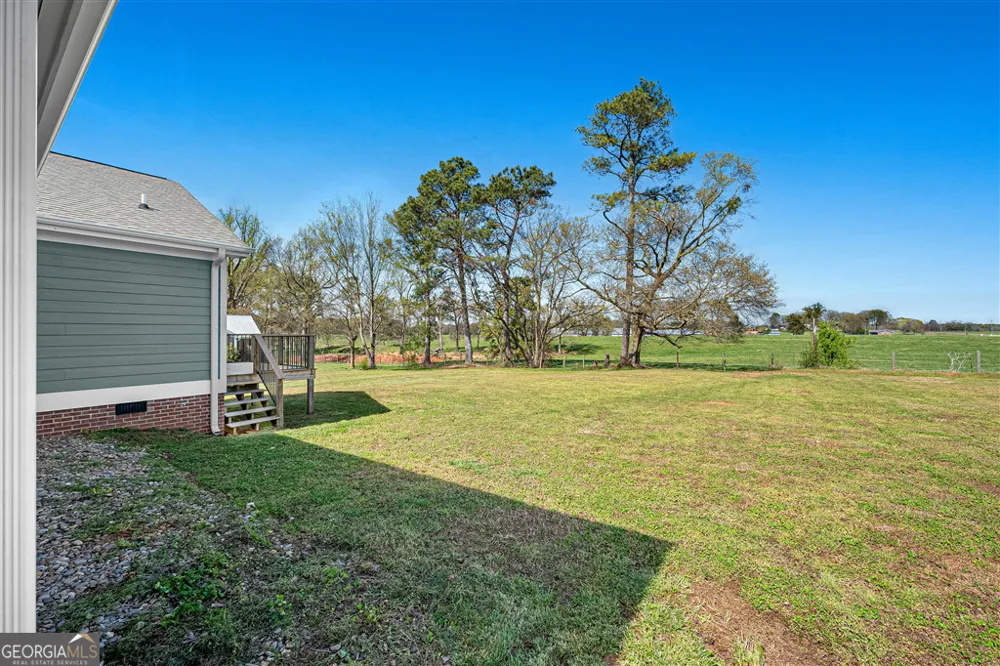617 Ridgeview LN Lavonia, GA 30553