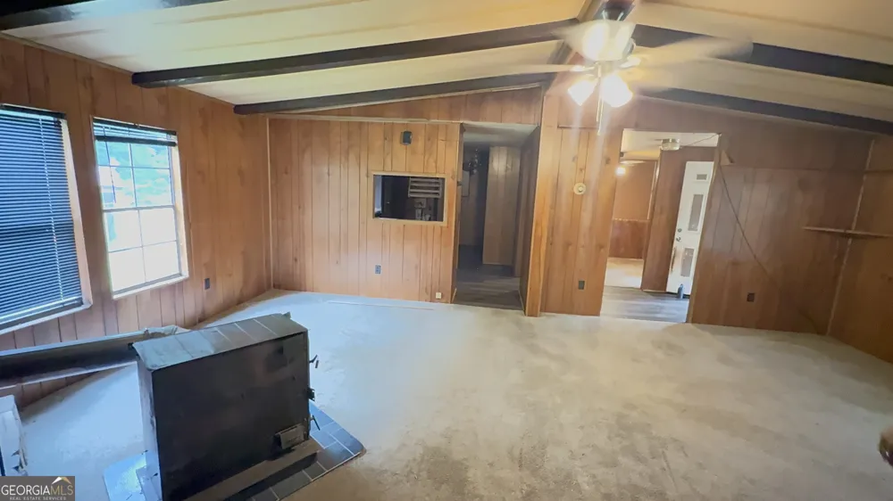 155 Skyview RD Senoia, GA 30276