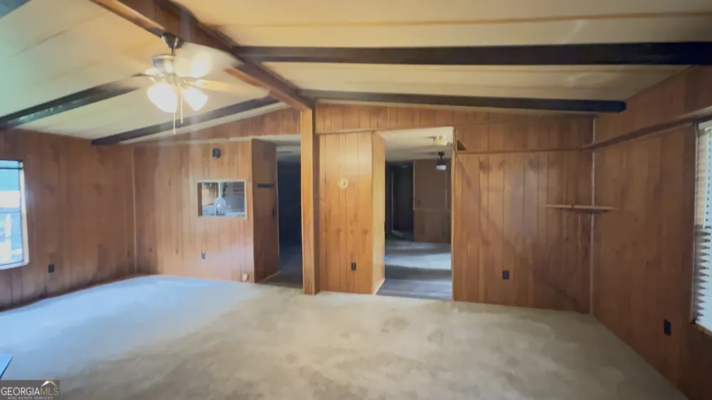 155 Skyview RD Senoia, GA 30276