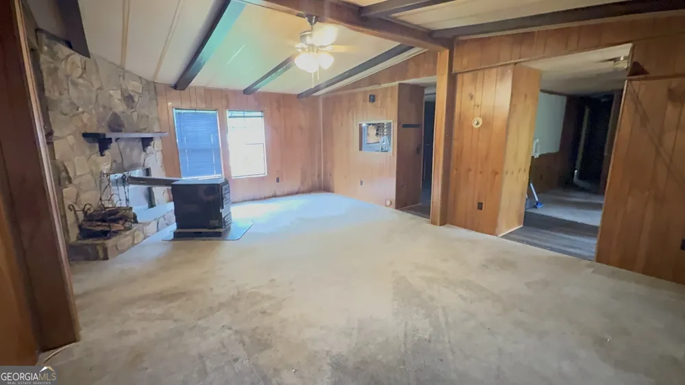 155 Skyview RD Senoia, GA 30276